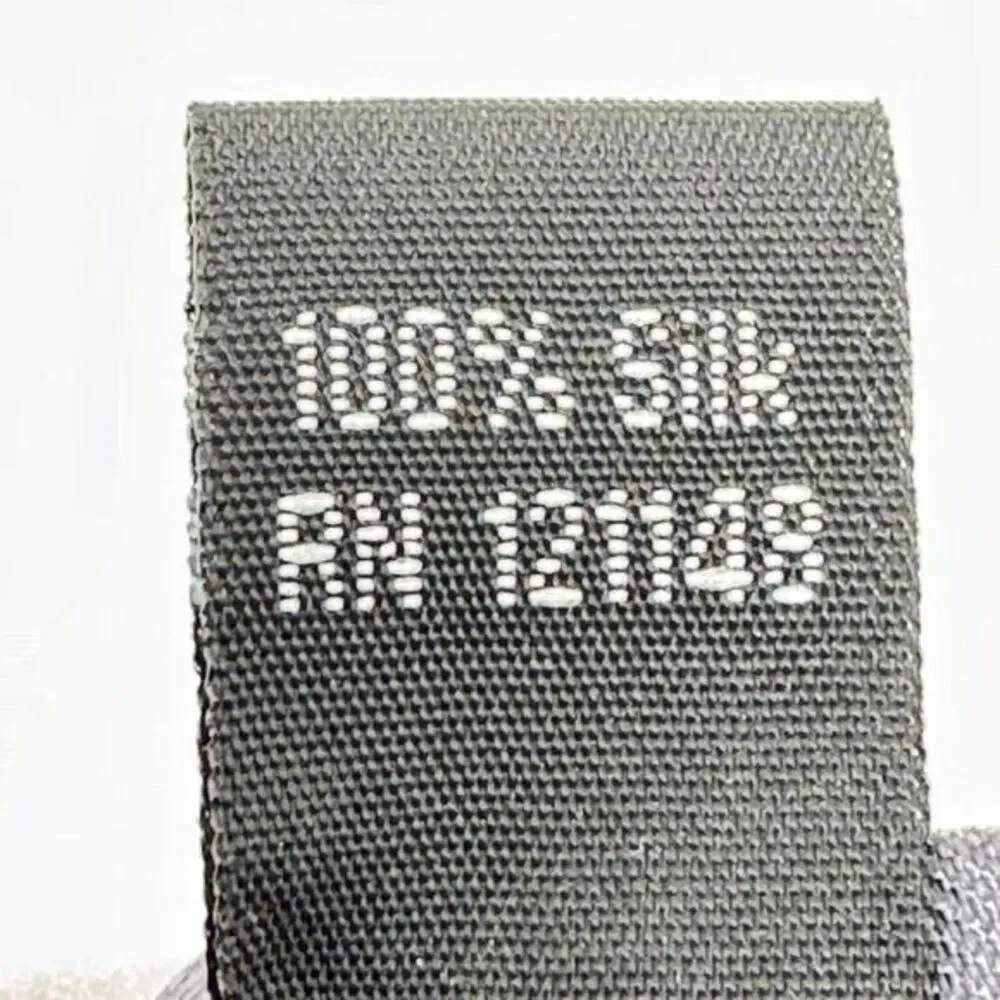 Michael Kors Men's Grey Silk 3D Square Pattern‎ Excellent Condition